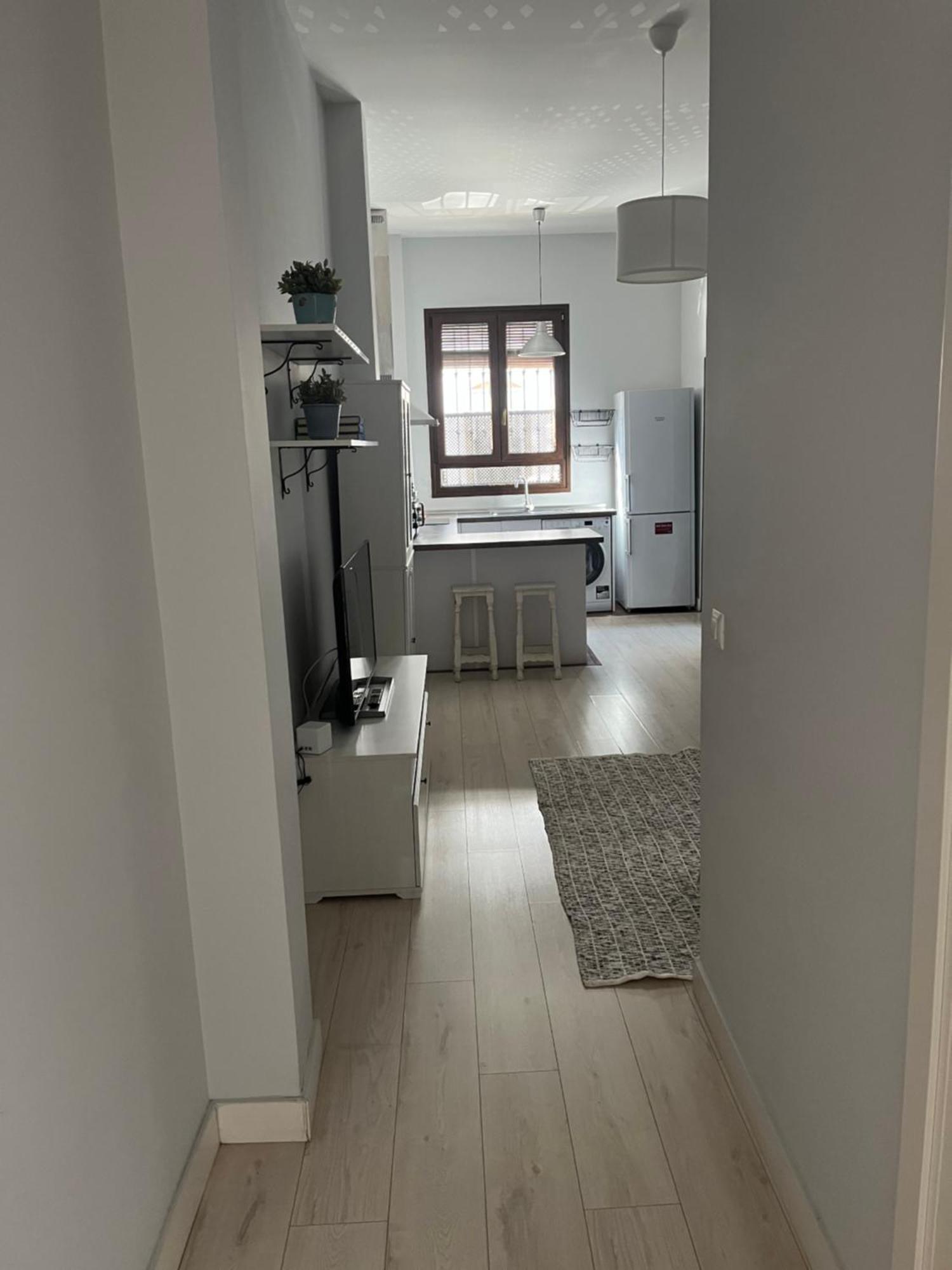 Traditional House In Triana Apartment