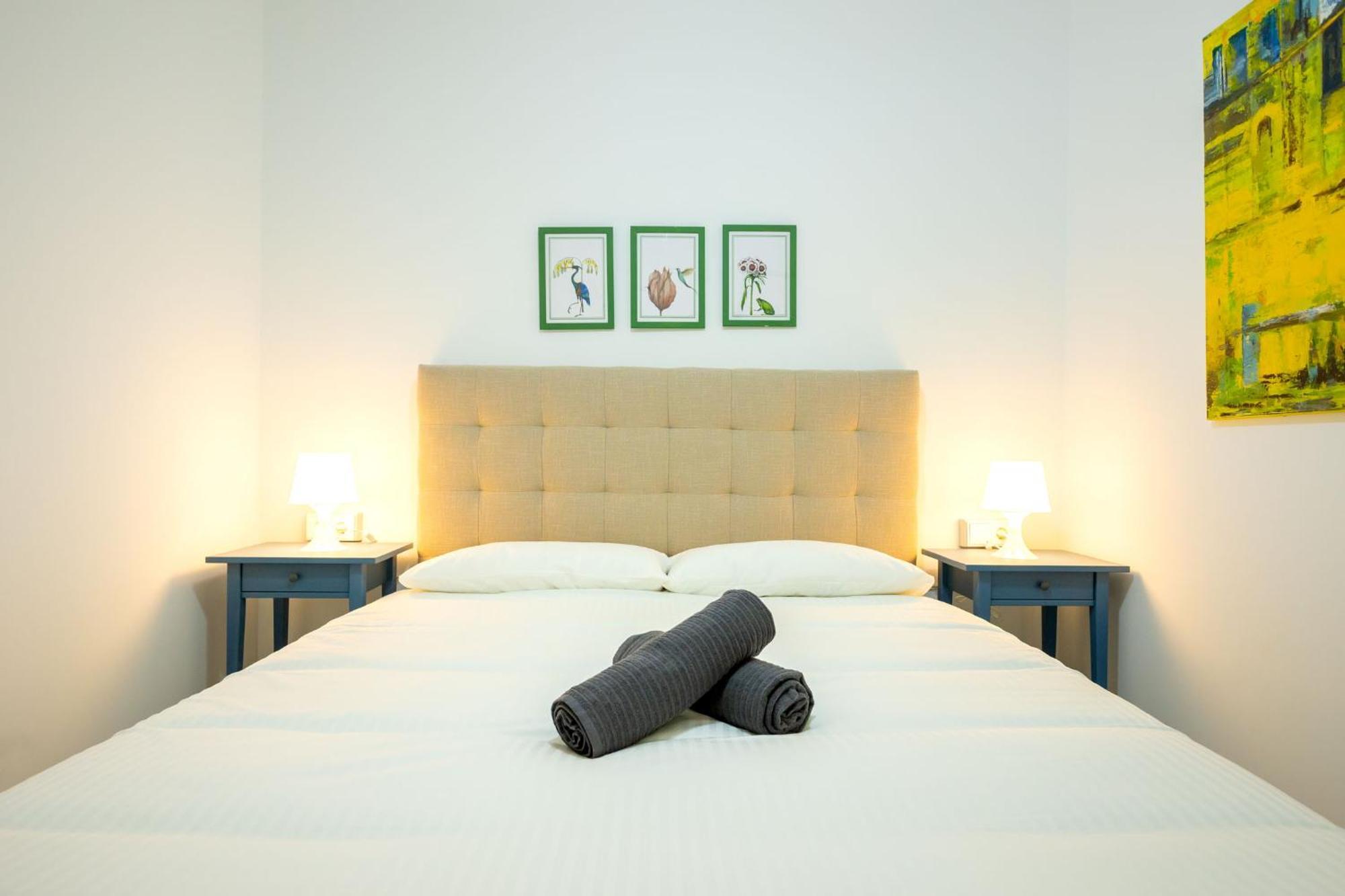 Charming 2 Bedroom Apartment By Torre Del Oro By Ocityzen Apartment