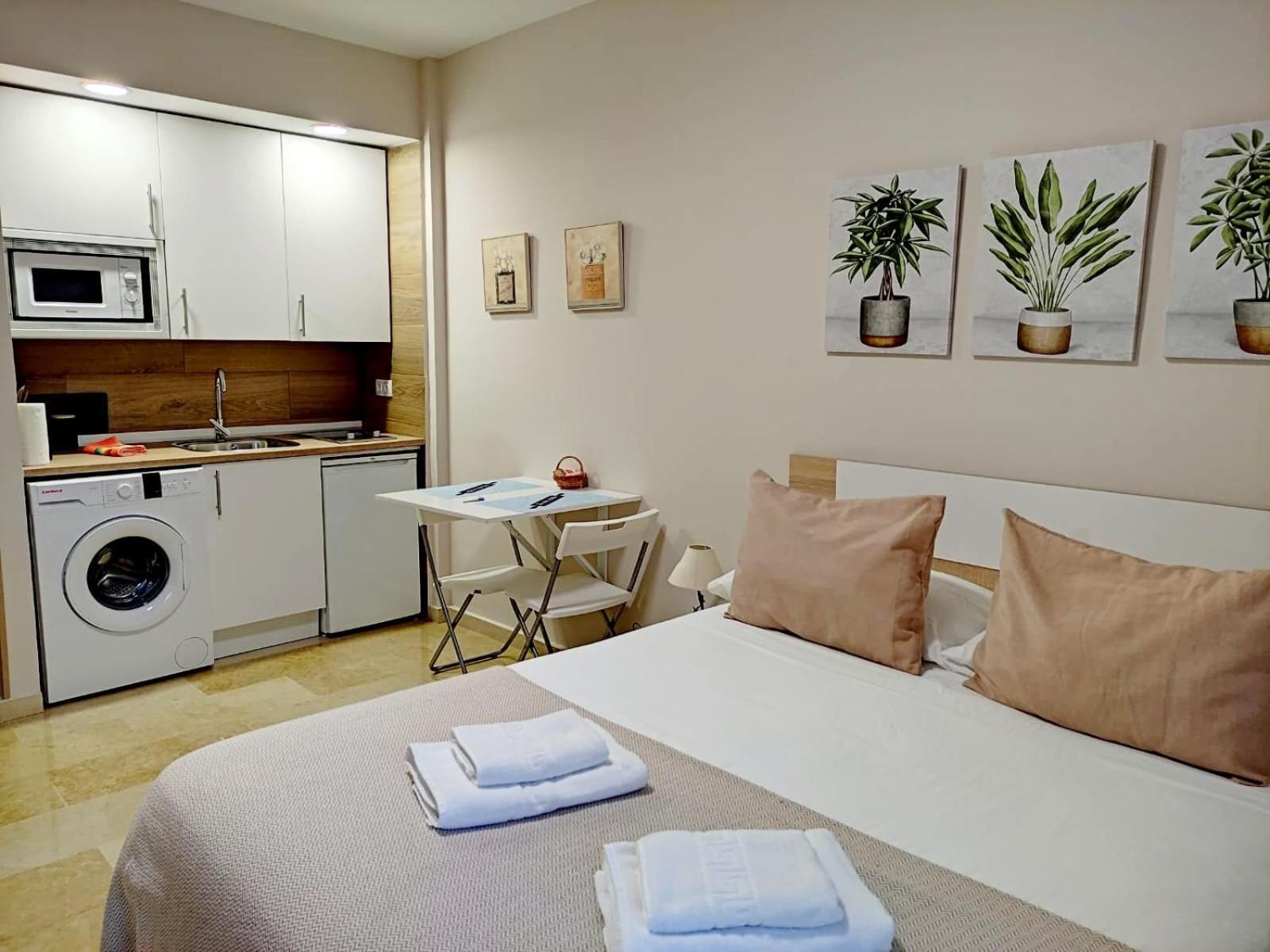 Triana Star Apartment Seville