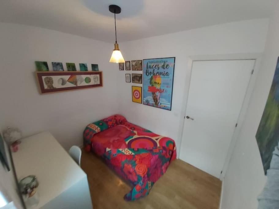 Luminoso En El Centro, Con Mucho Arte Apartamento *