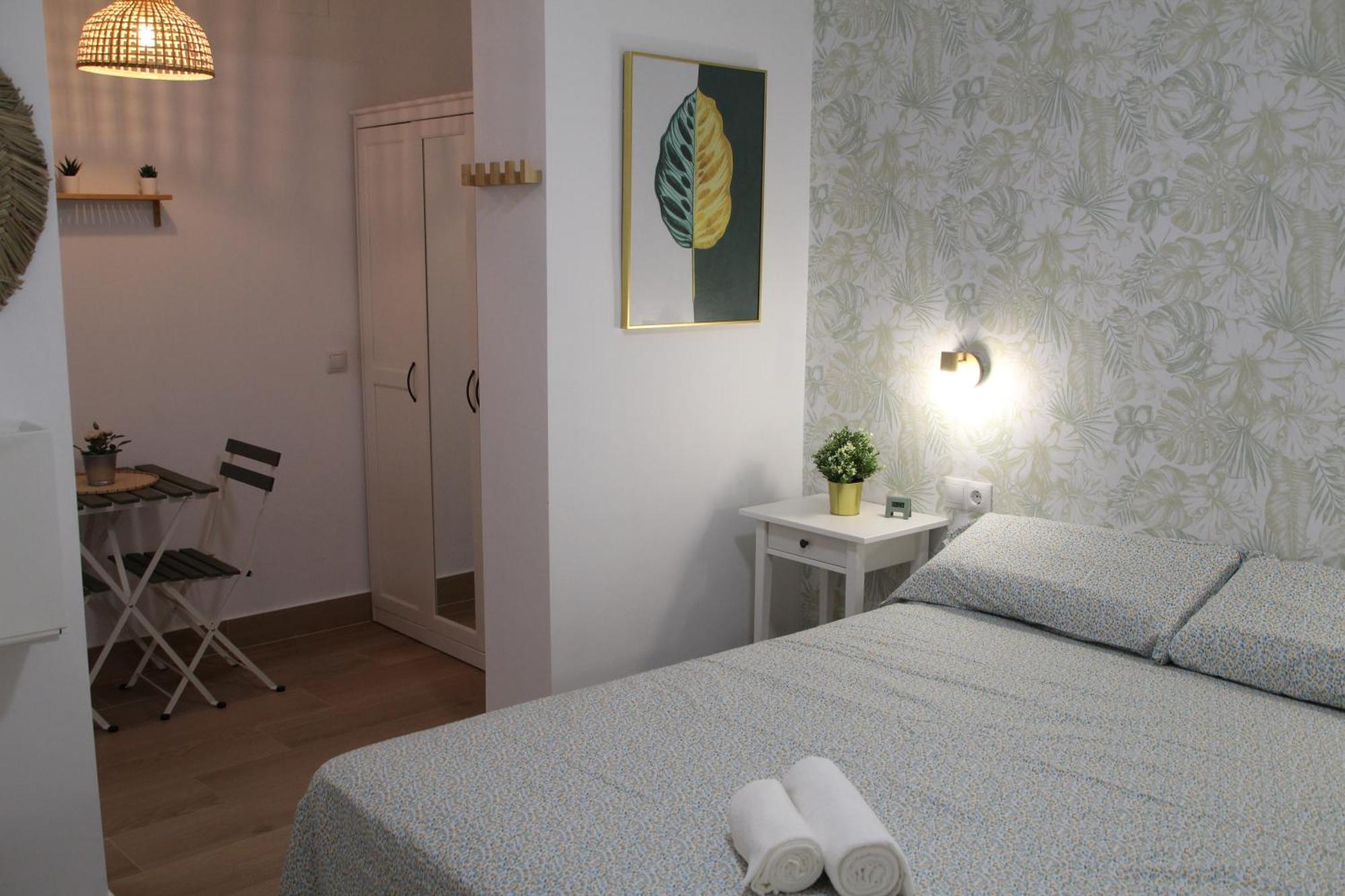 Luisahouse, En El Corazon De Y Triana Apartment