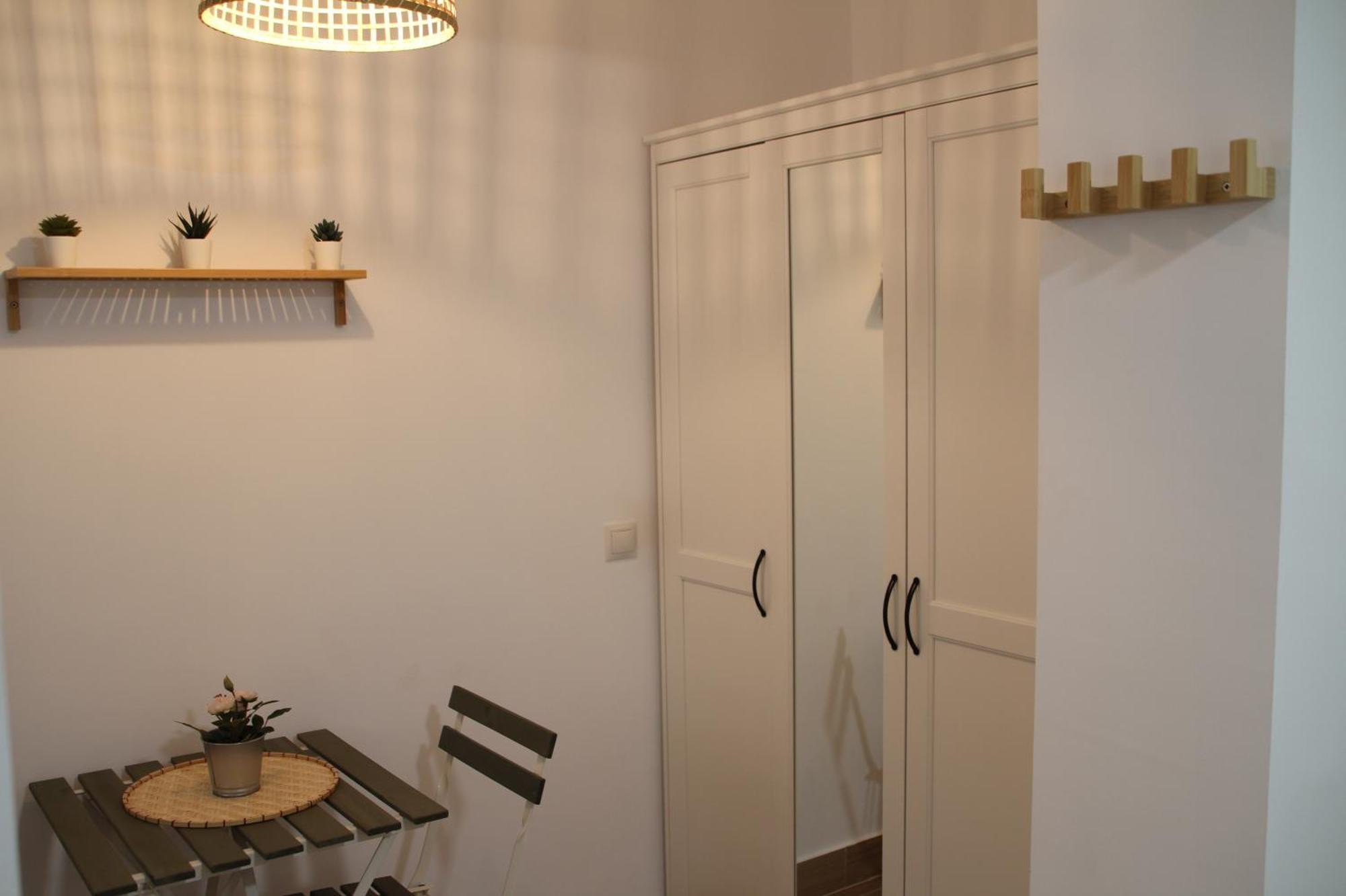 Apartment Luisahouse, En El Corazon De Y Triana Seville