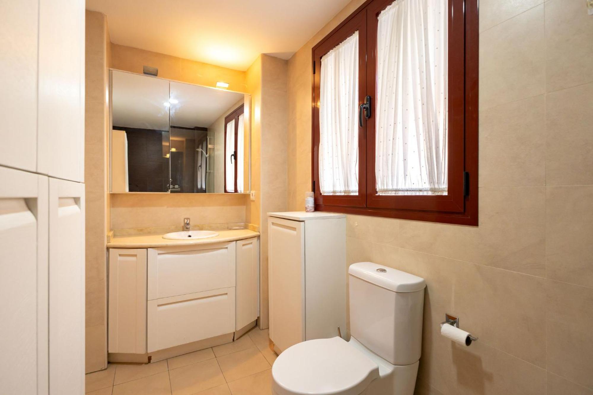 Apartamento Con Piscina - La Palmera Apartment Seville
