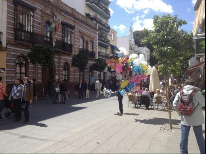Apartment San Jacinto Triana Location