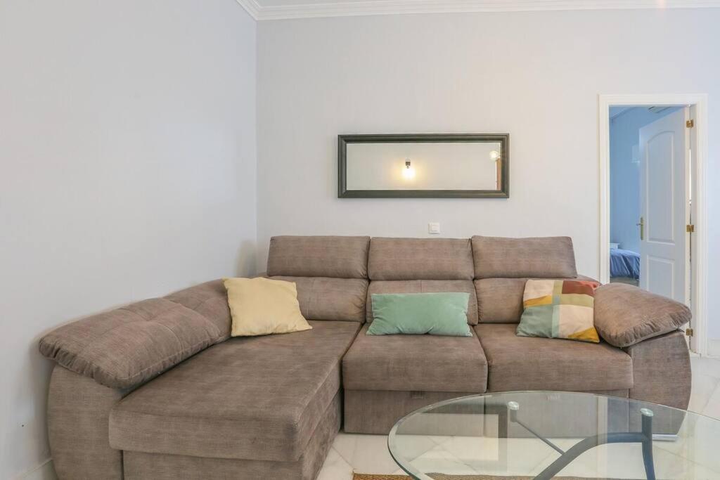 Riverwalk - Puente Triana Apartment Seville