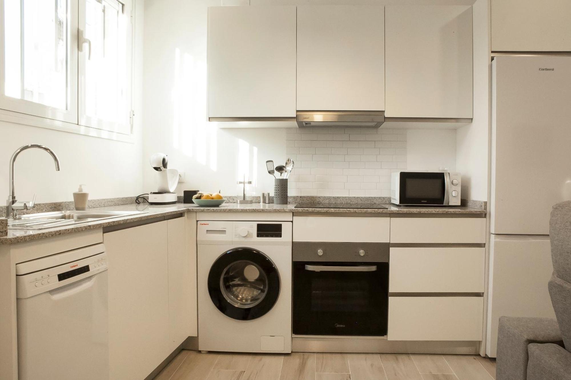 Rg Hospital Valme Apartment *