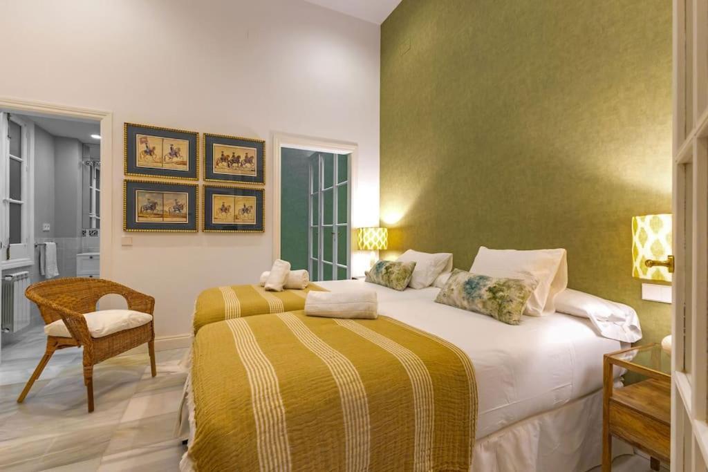 Carlos Canal Deluxe By Valcambre * Sevilla