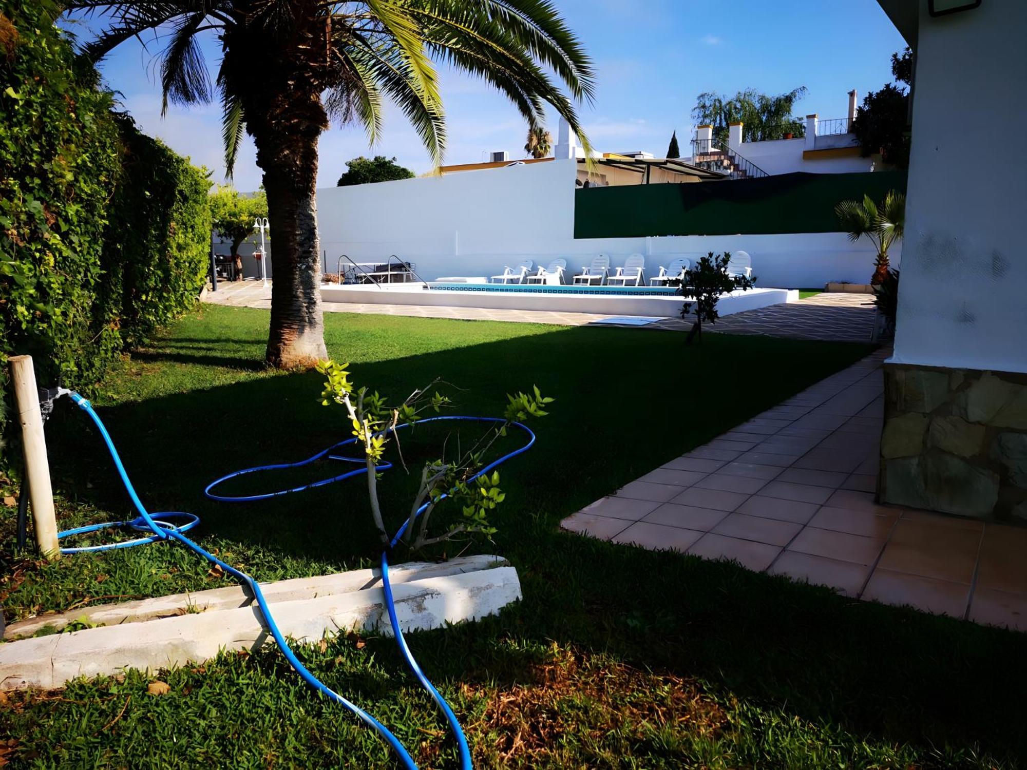 Holiday home Con Jardin, Piscina Privada Y Parking Seville