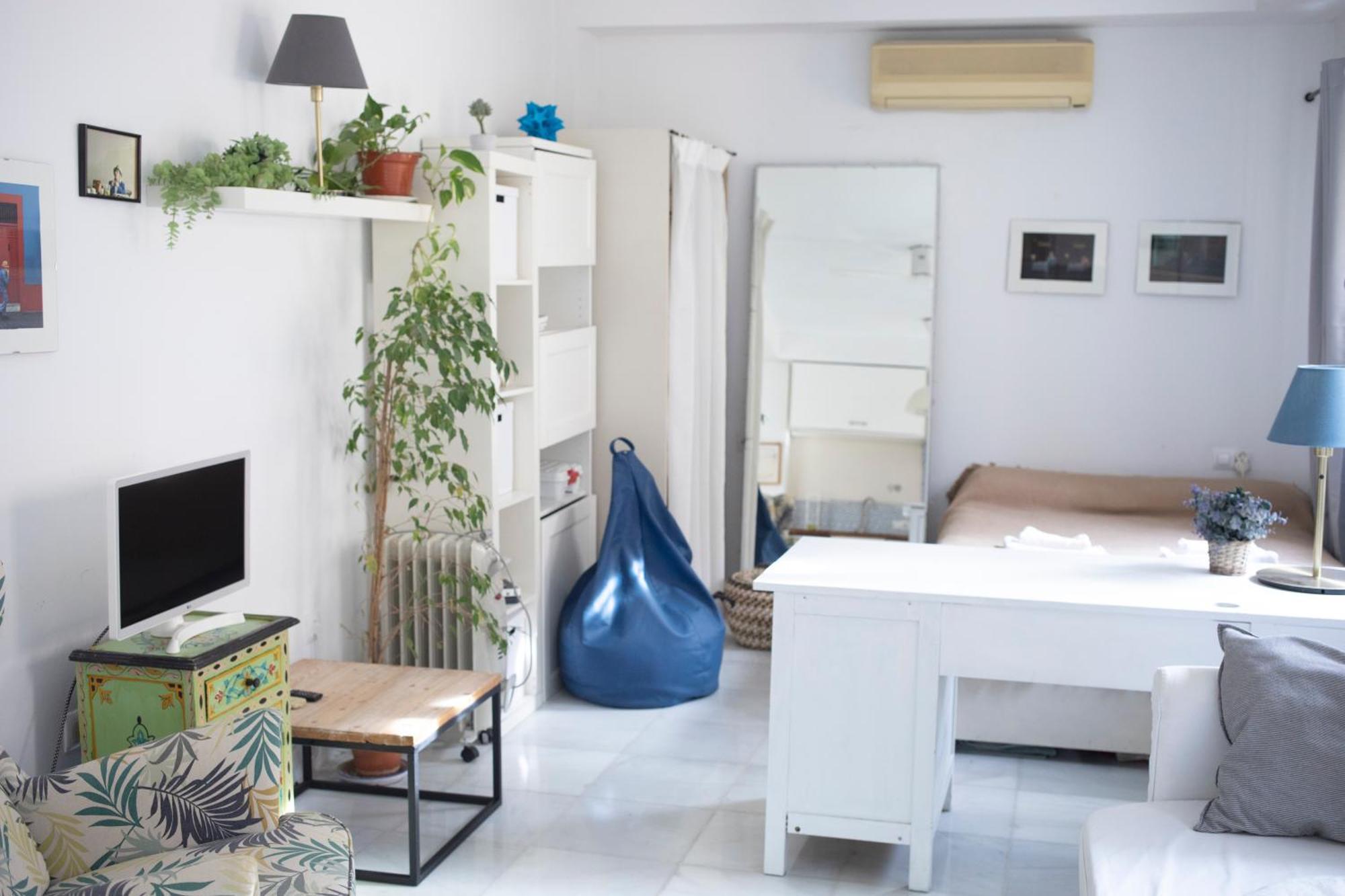 Apartment Atico Con Balcon En Pleno Centro Seville