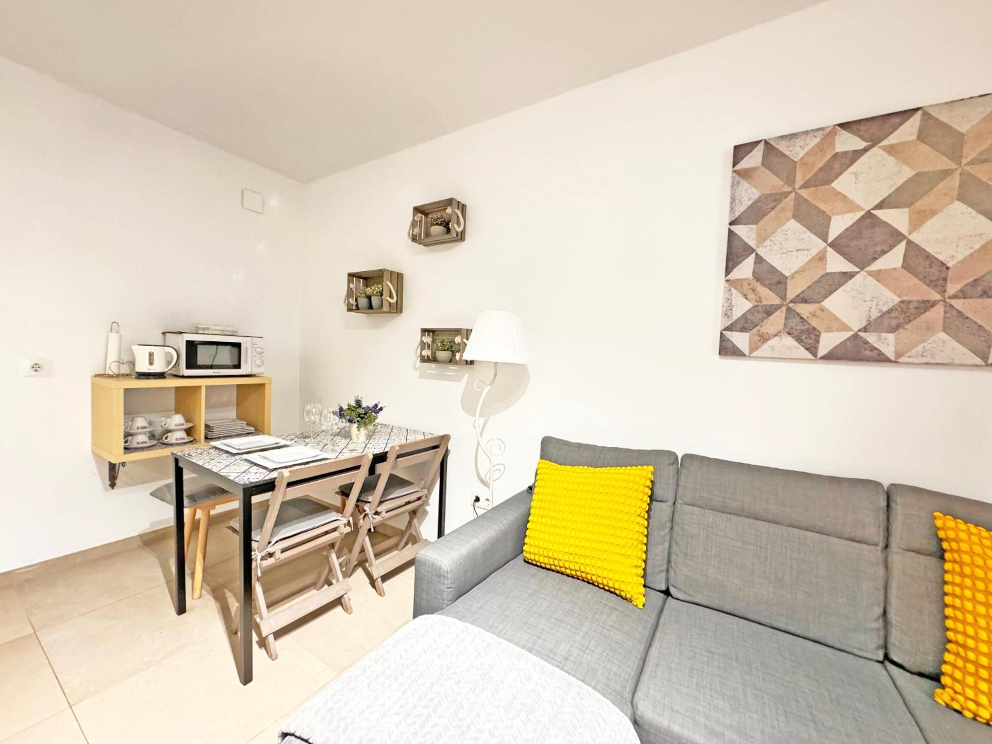 Triana Luxury Apartment *