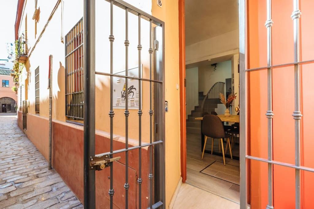 The Secret To A Great In * 1' Giralda Seville
