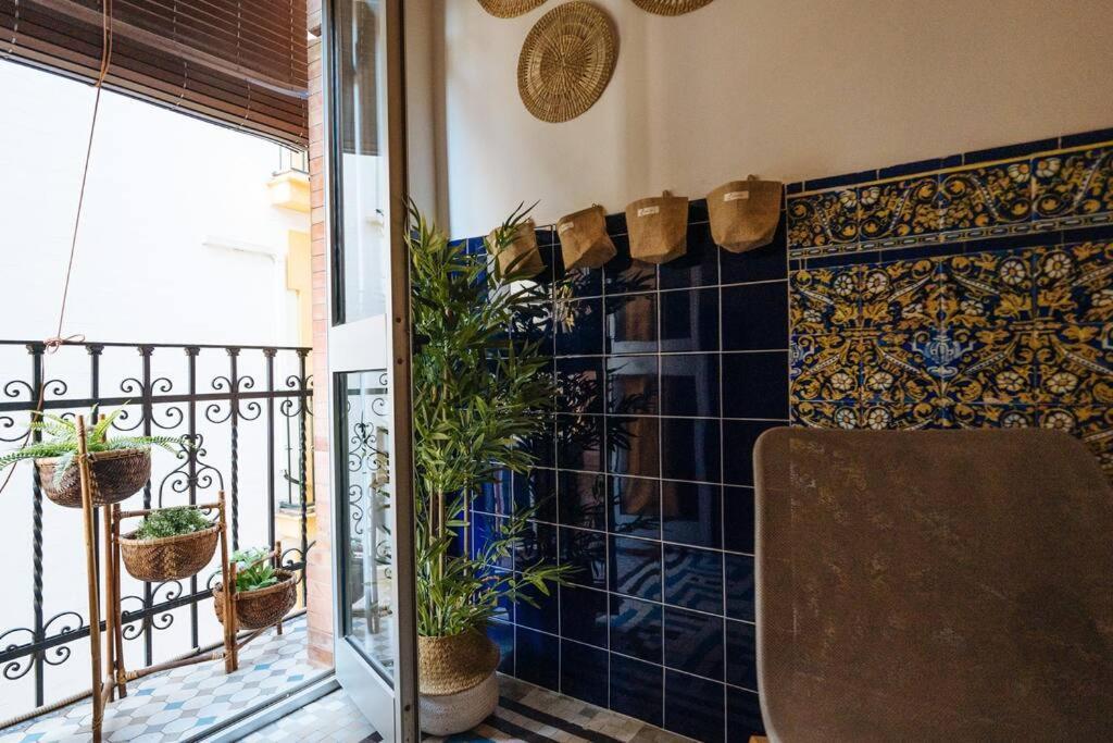 Andalusian Flavour In Heart Of * 4'giralda Apartment *