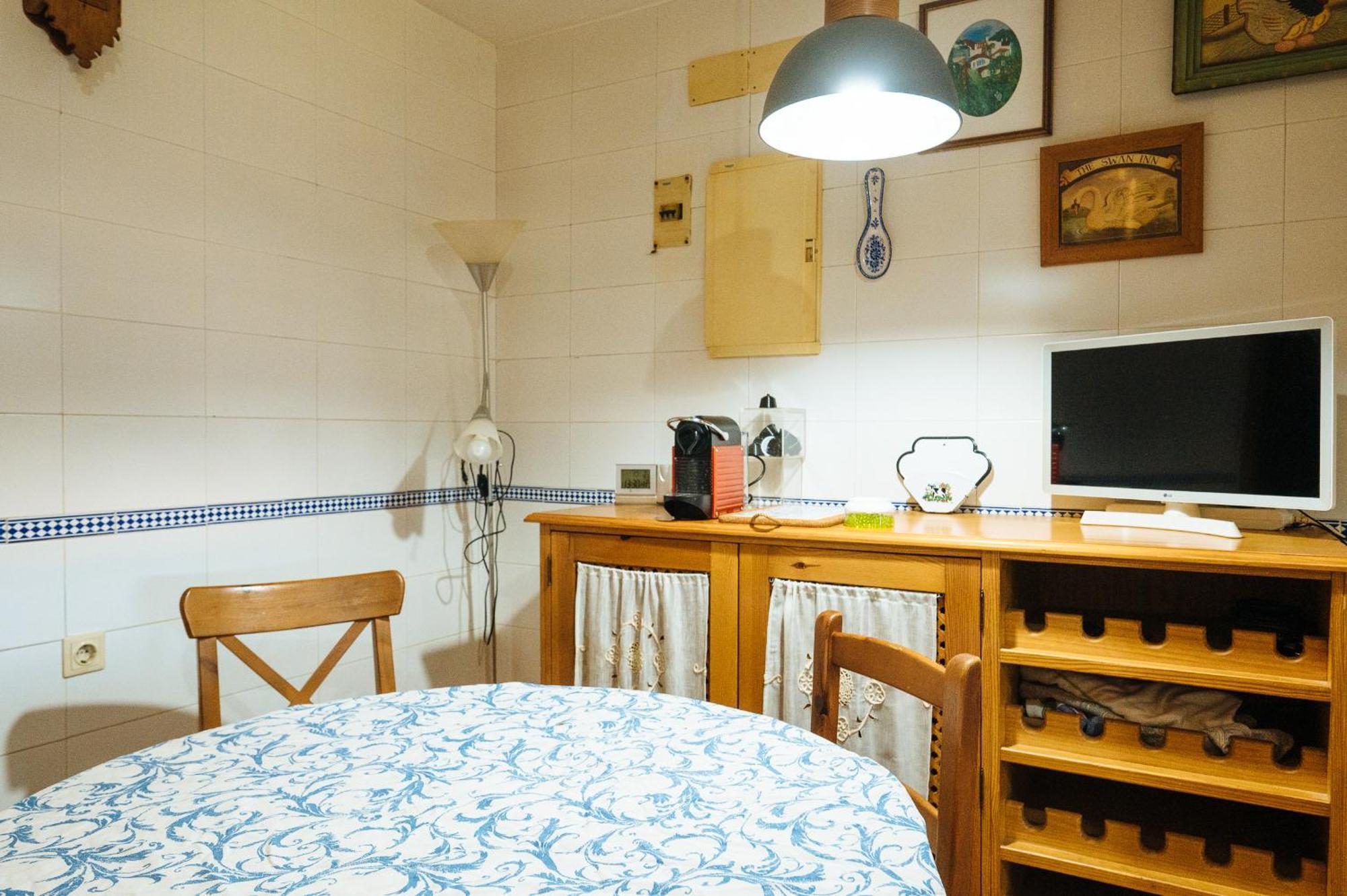 Acogedor Piso Con Parking Santa Justa * Sevilla