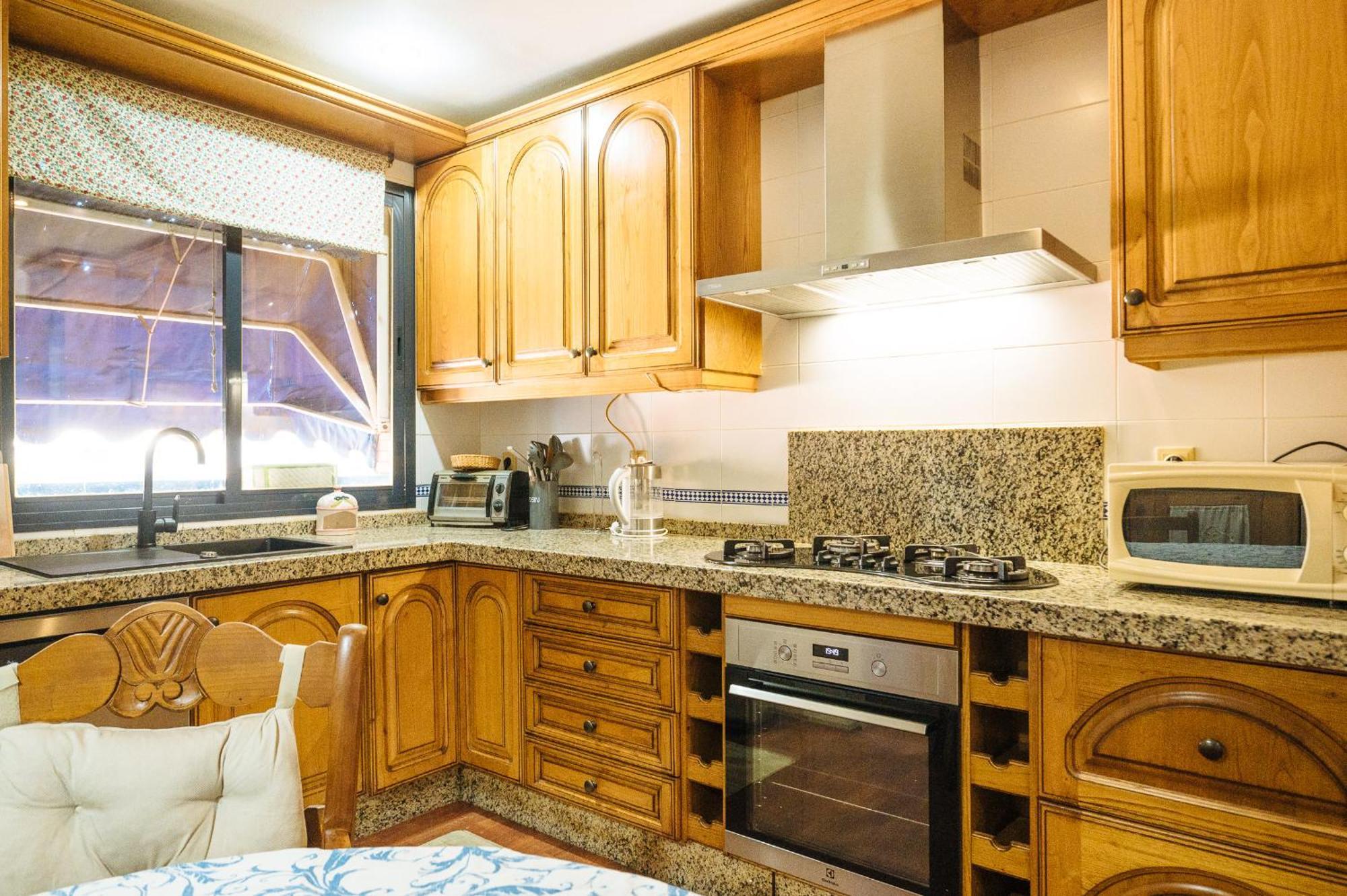 Acogedor Piso Con Parking Santa Justa Apartamento *