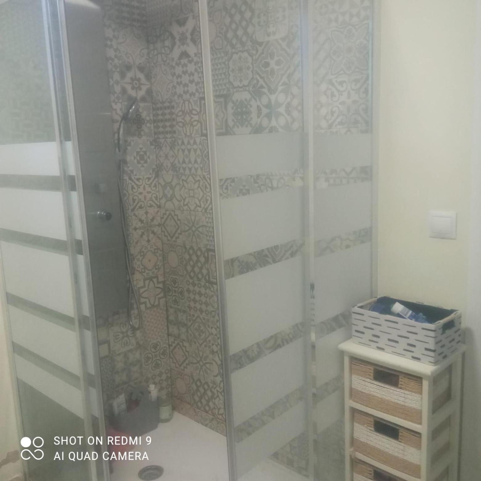Homestay En Piso Acogedor Y Muy Bien Ubicado *