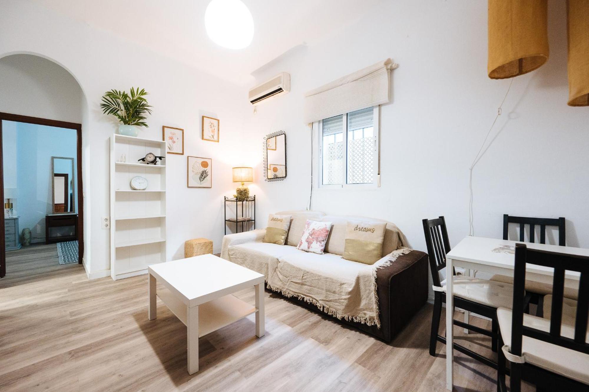 Apartamento Torrijiano Apartamento *