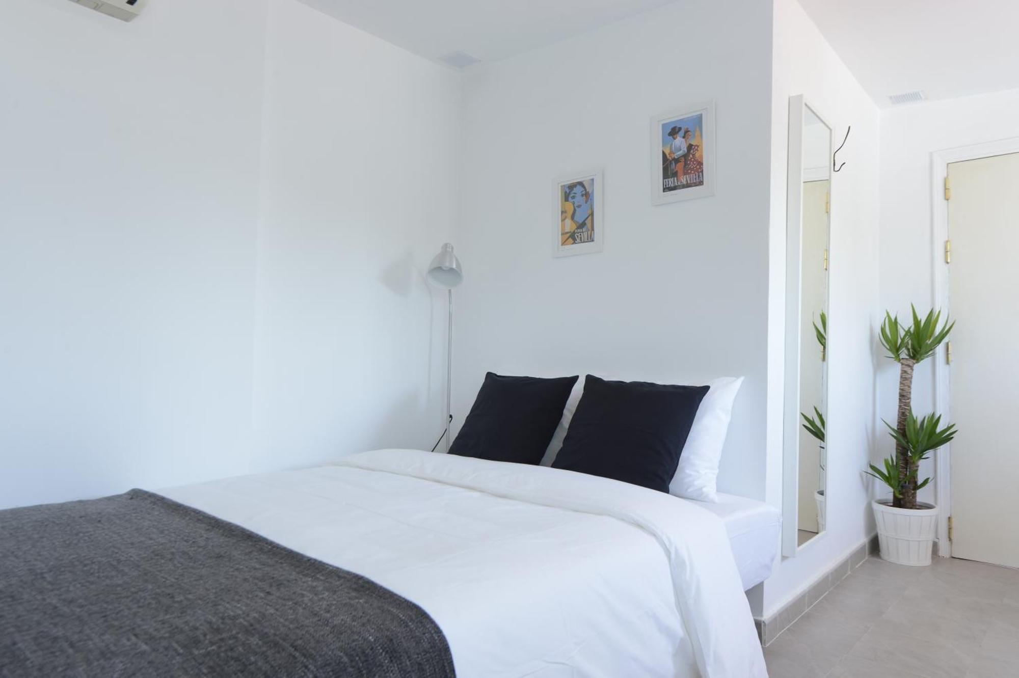 Apartamento Atico, Studio 300 Meters From Cathedral And Giralda