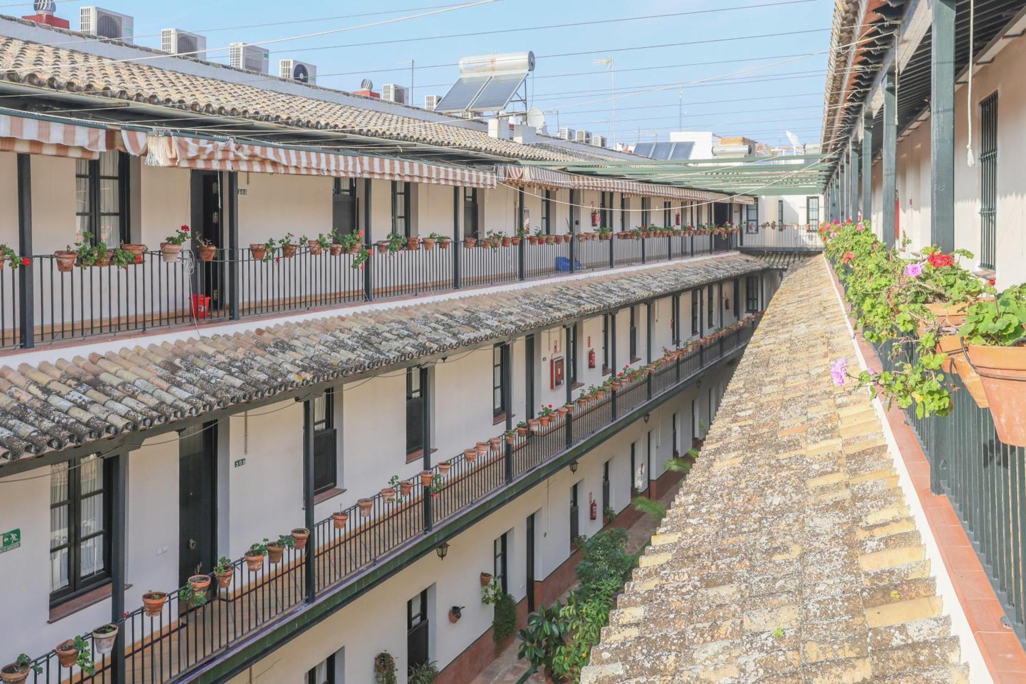 Patio De La Cartuja - 2 Pax Apartment Seville