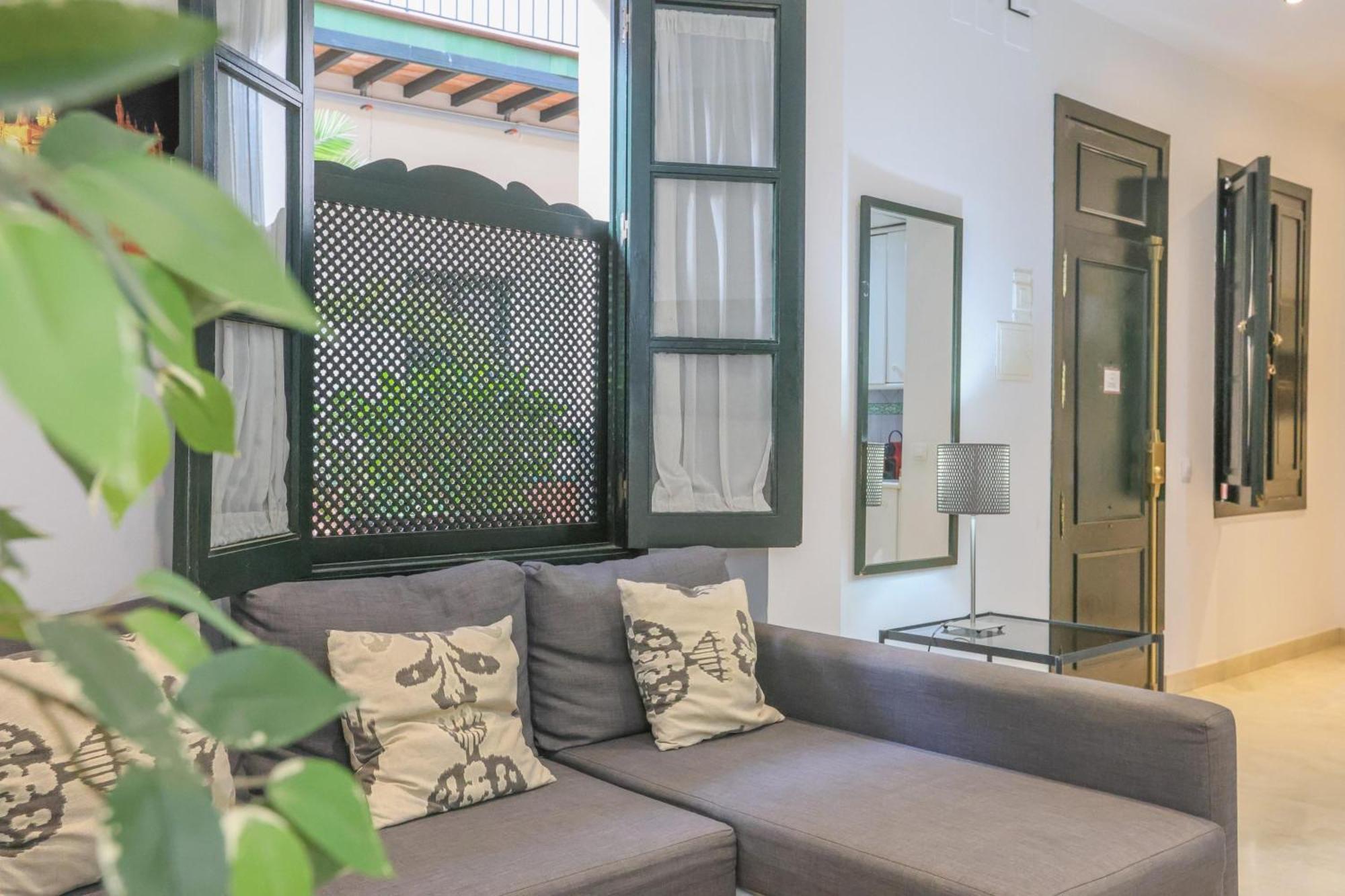 Patio De La Cartuja - 2 Pax Apartment *