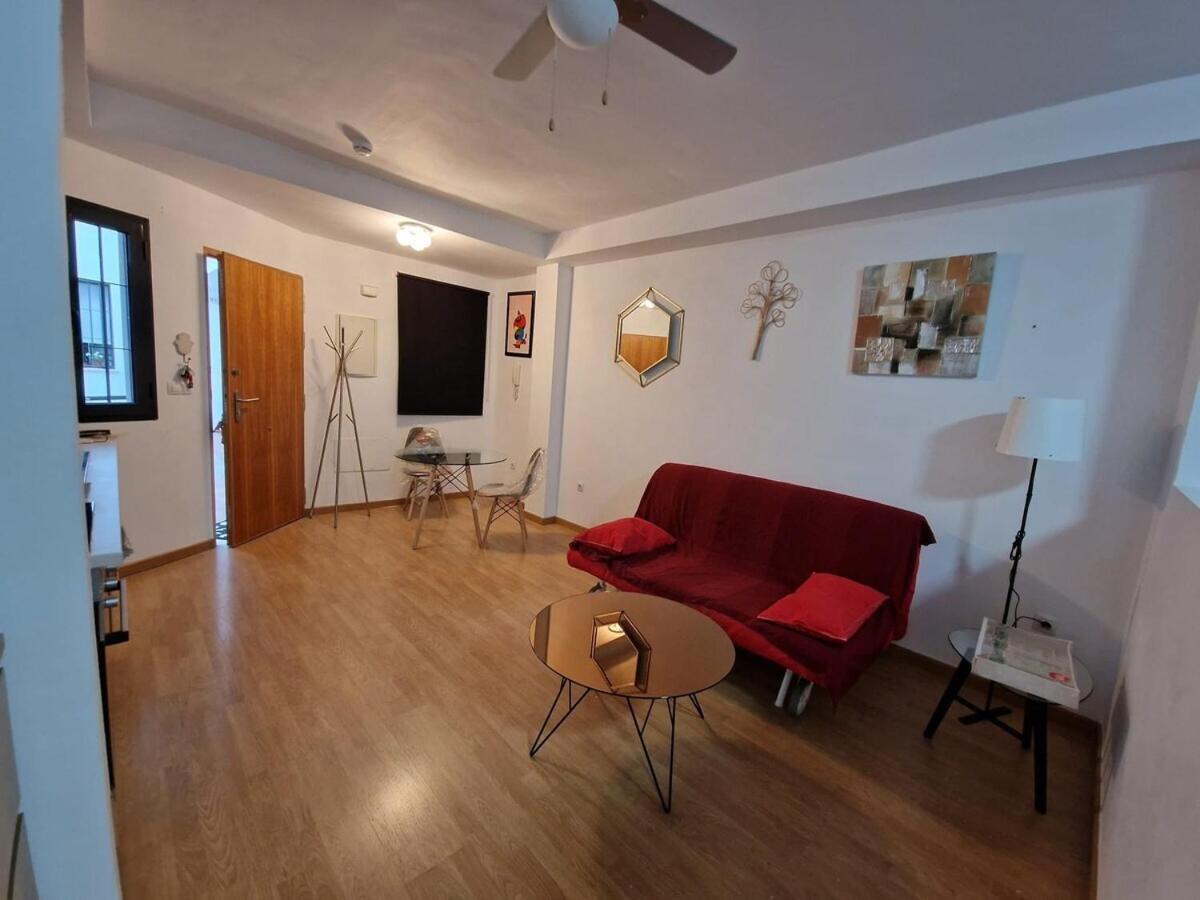 Castilla Del Patrocinio, Coqueto De 1dormitorio Apartamento Sevilla