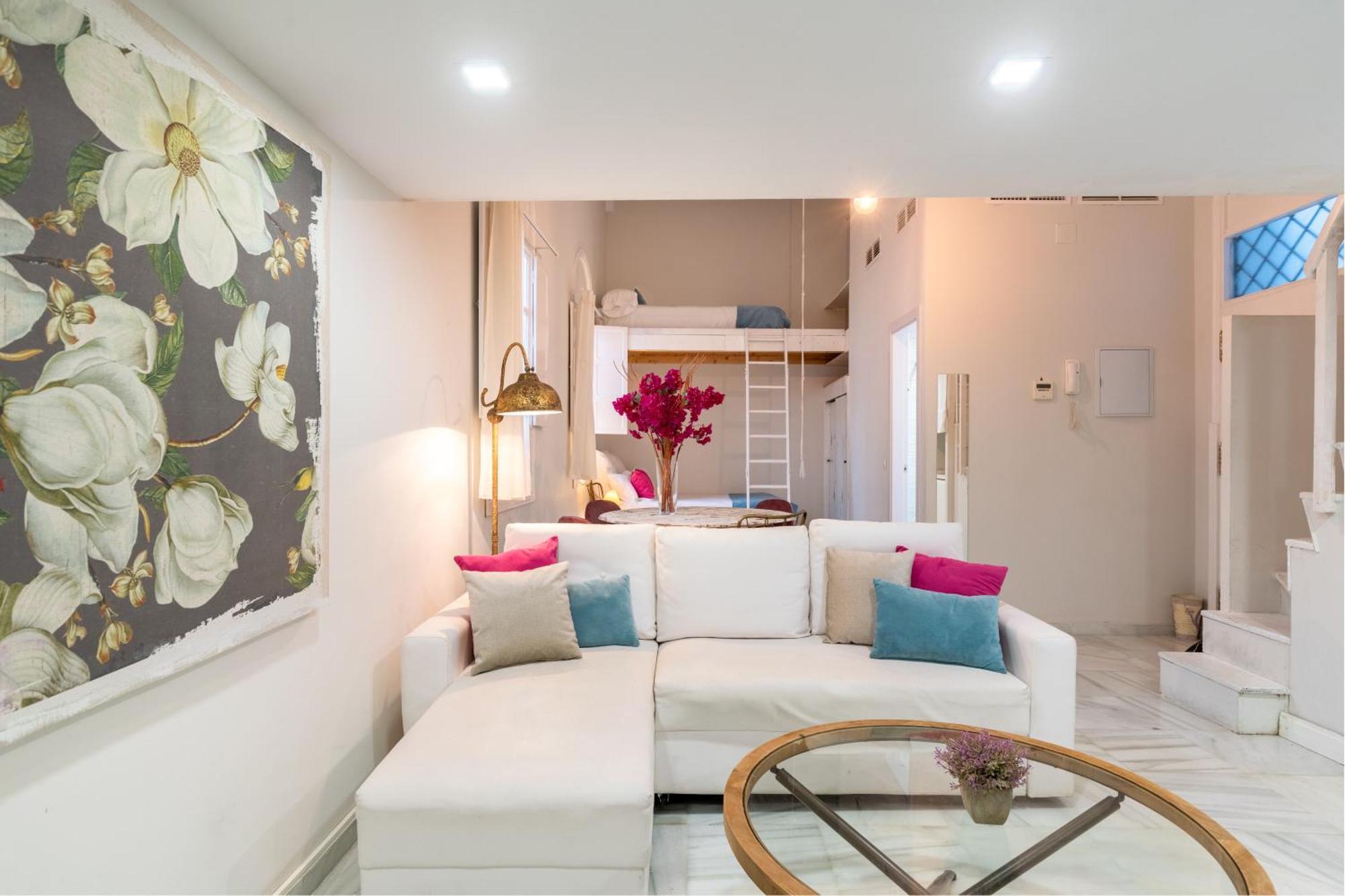Apartment Luxury Loft By The Museum