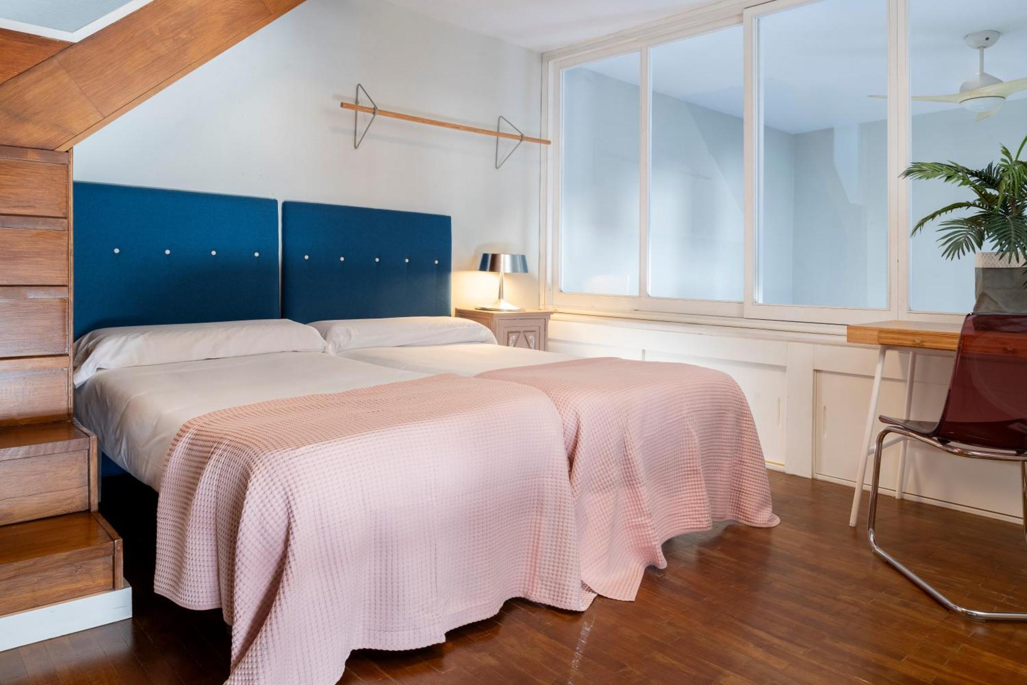 Apartamento Misterhost Conde De Torrejon Sevilla