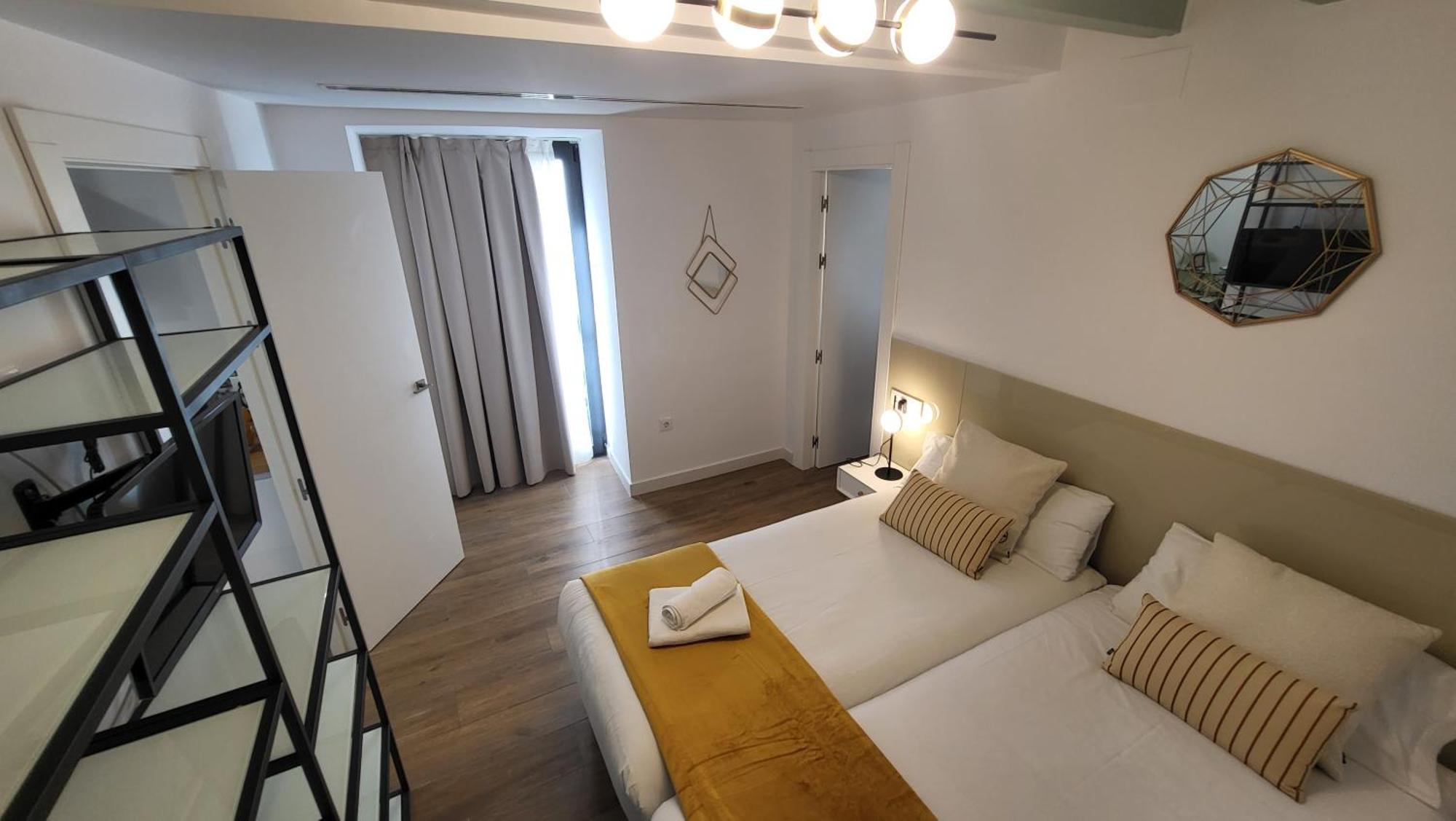 Rentalsevilla Cardenal Cervantes Apartment *