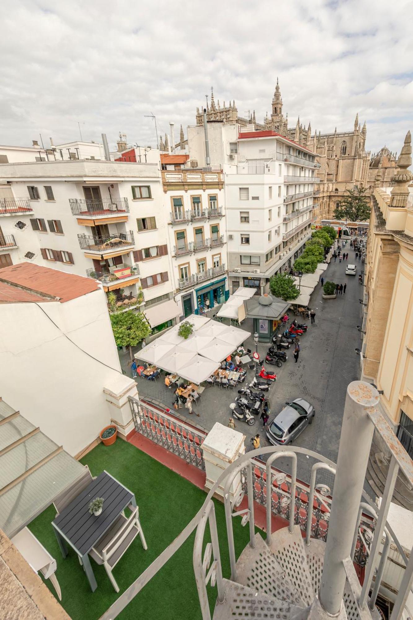 Arco Del Postigo Seville