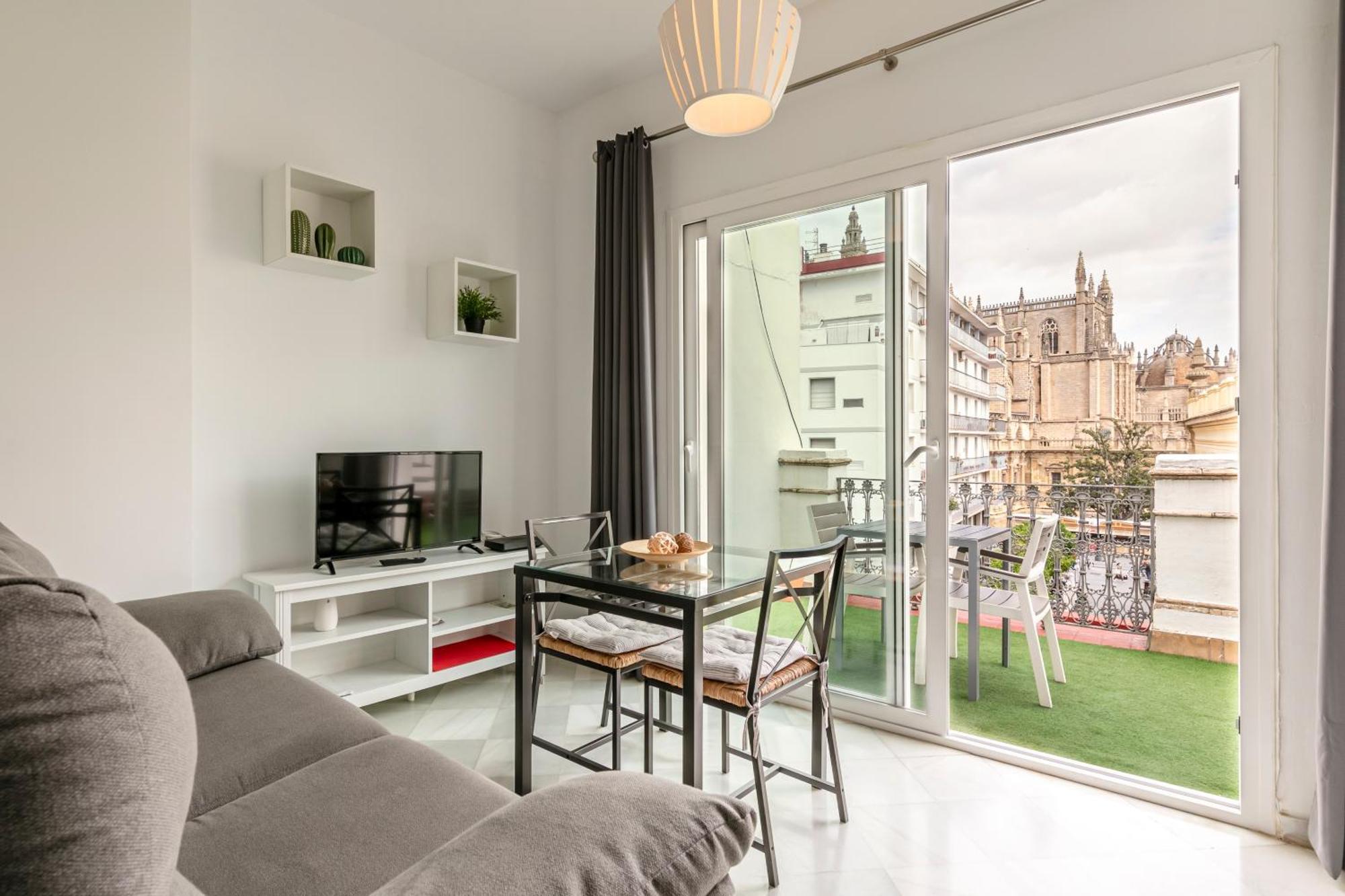 Arco Del Postigo Apartment Seville