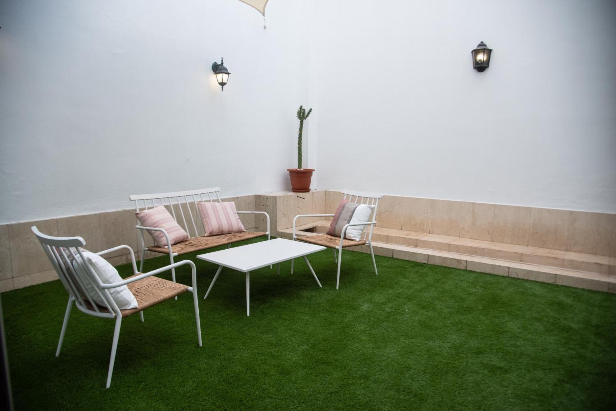 Apartment Tentudia Charming With Private Roof-top Or Patio In San Bernardo By Ocityzen *