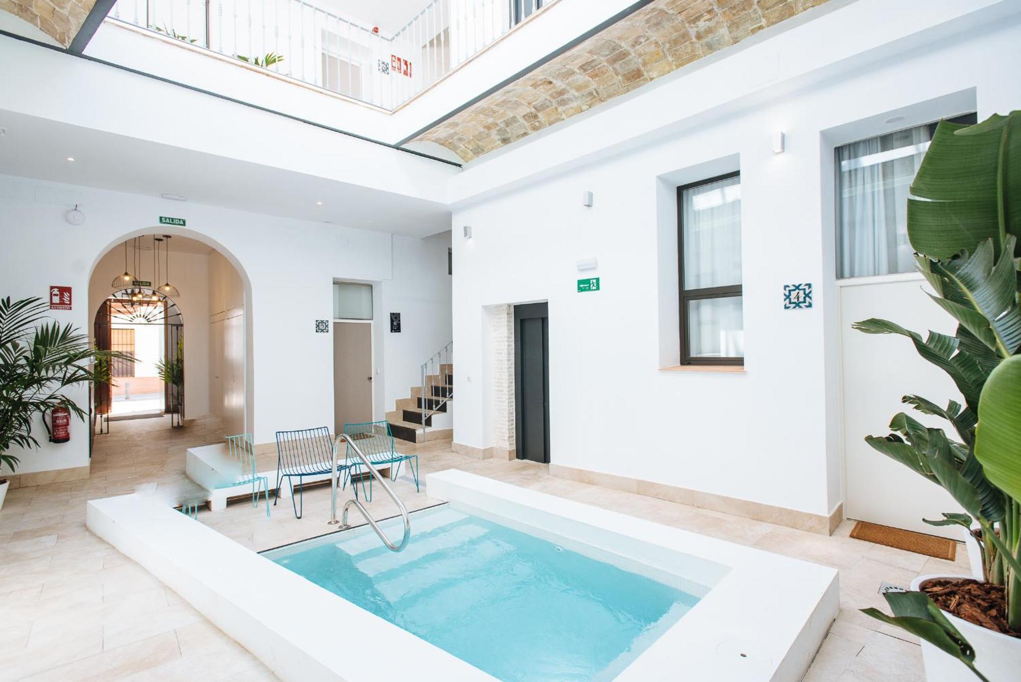 Apartment Lola De Triana *