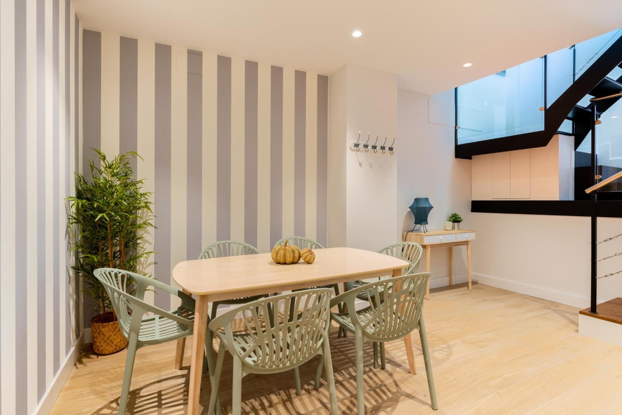 Santa Barbara Suites, Apartment *