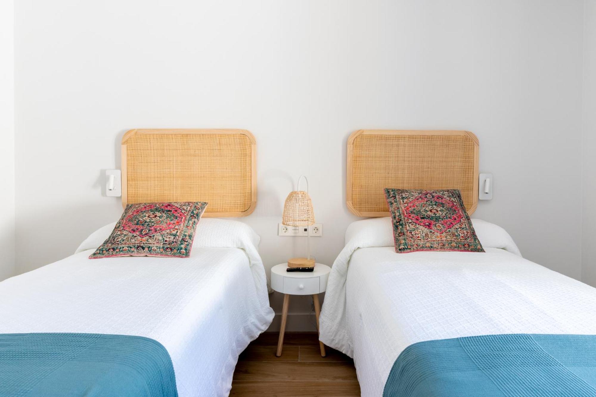 Apartment Santa Barbara Suites, Seville