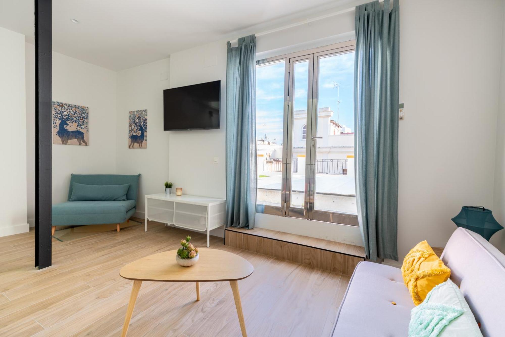 Apartment Santa Barbara Suites, Seville