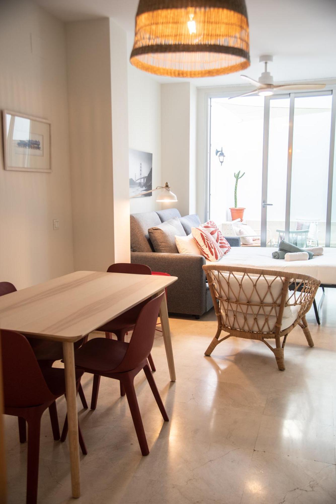 Apartment Tentudia Charming With Private Roof-top Or Patio In San Bernardo By Ocityzen Seville