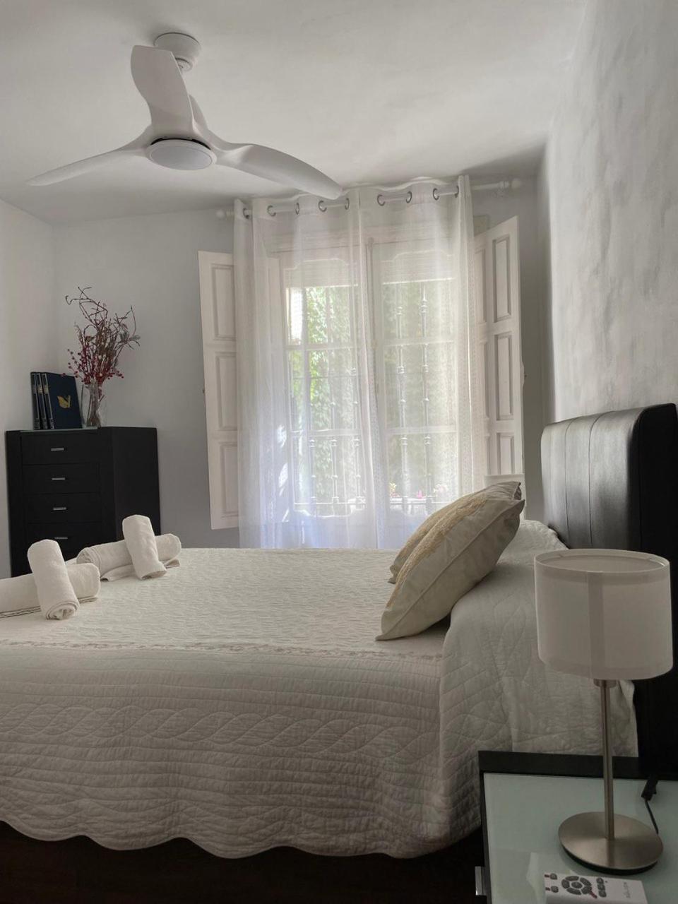 Centro-casco Antiguo -vidrio 36 Apartment Seville