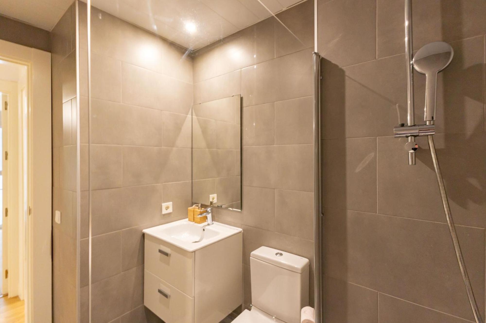 Cathedral Welcome Wheelchairs 6 Pax Apartment *