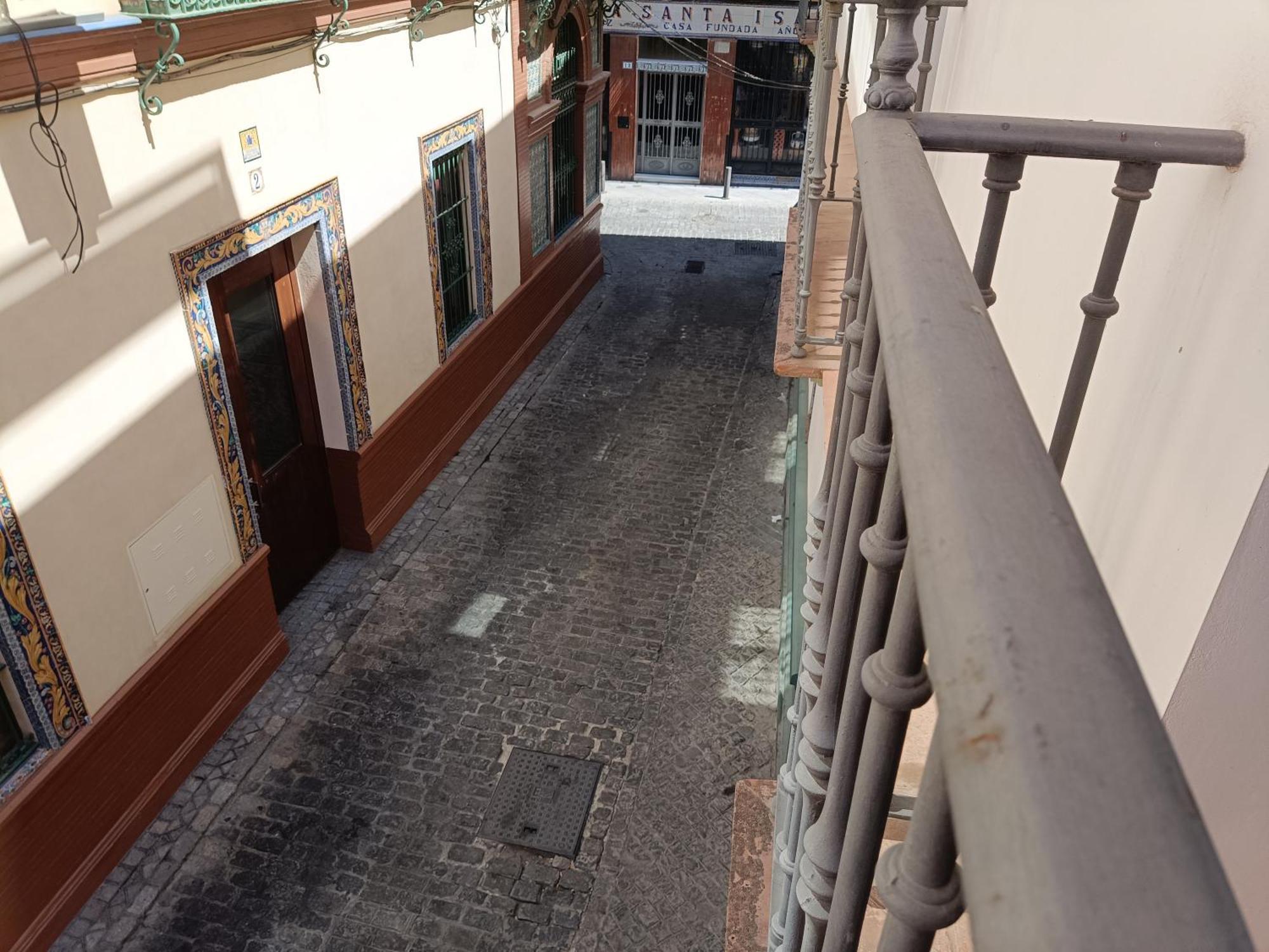 Luxury Puente De Triana Apartment