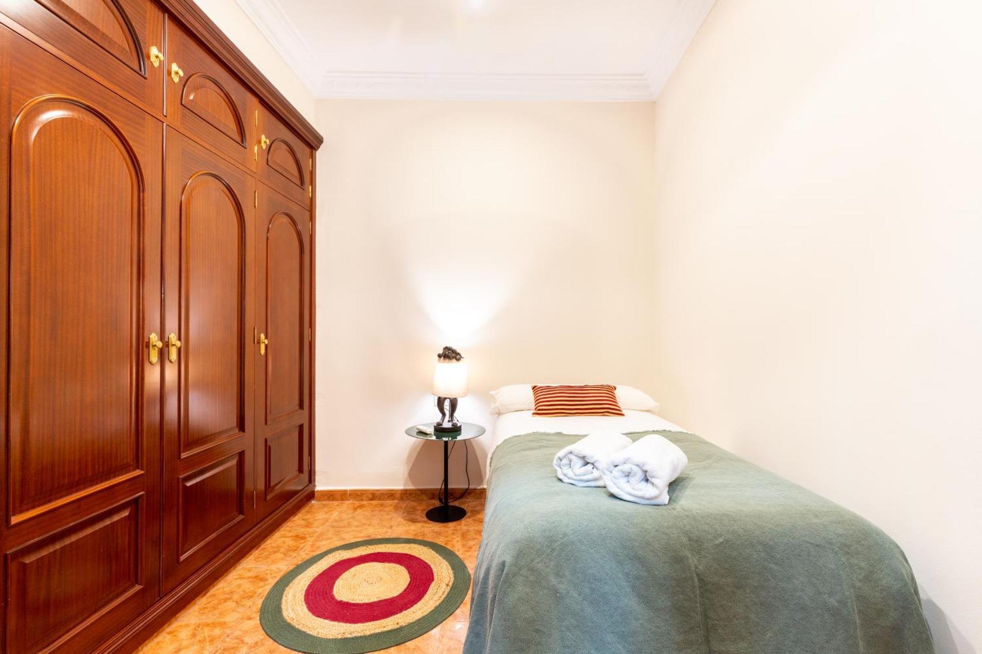 Aoa Gardens Family House Seville