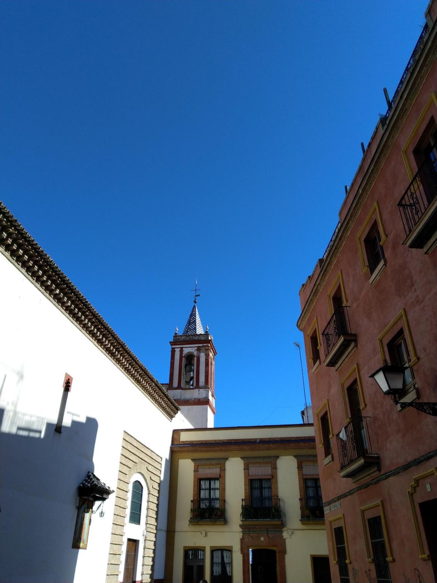 Apartment Modern Atico, Close Macarena/sevilla Center *