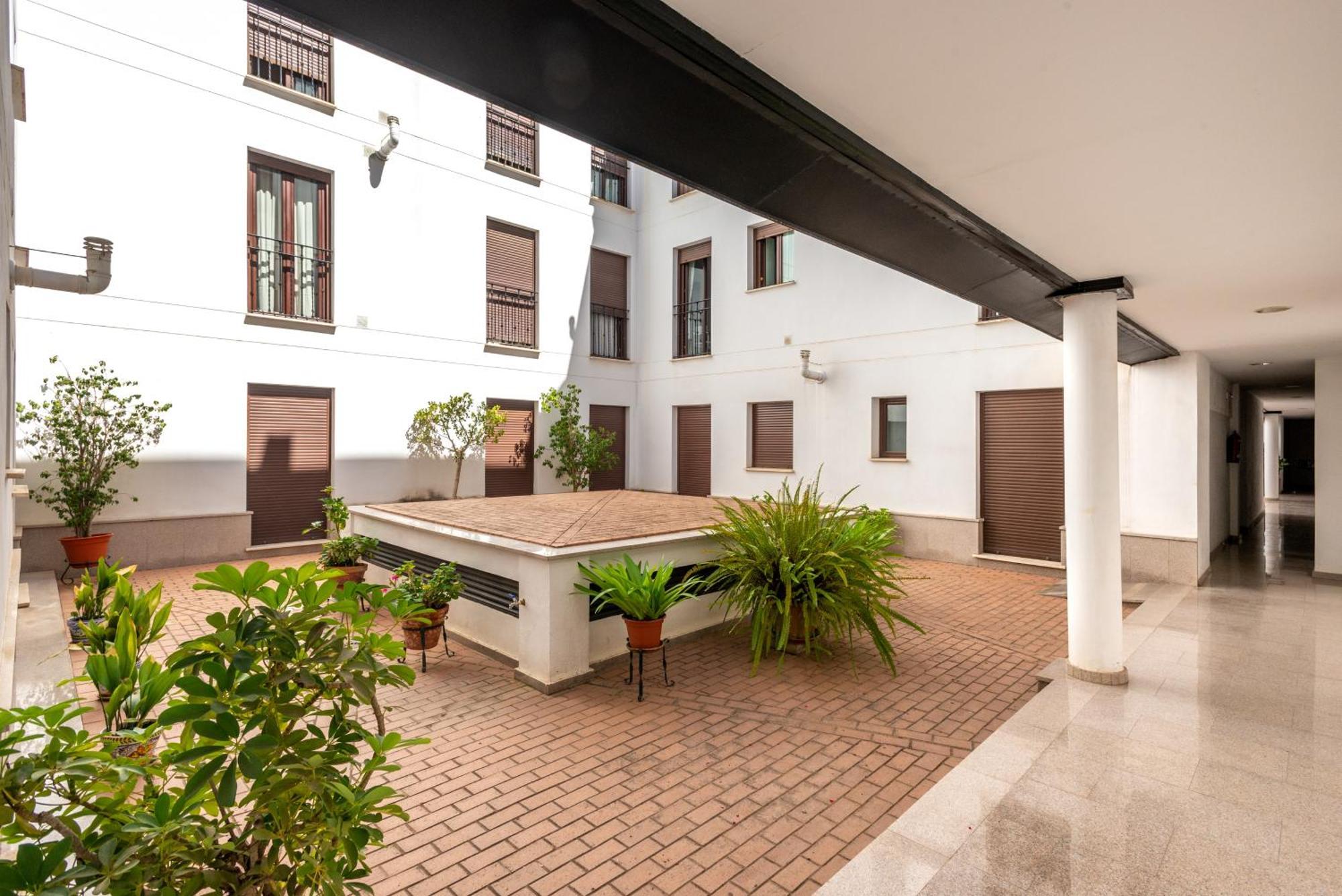 First Floor Close Macarena Church Apartment *