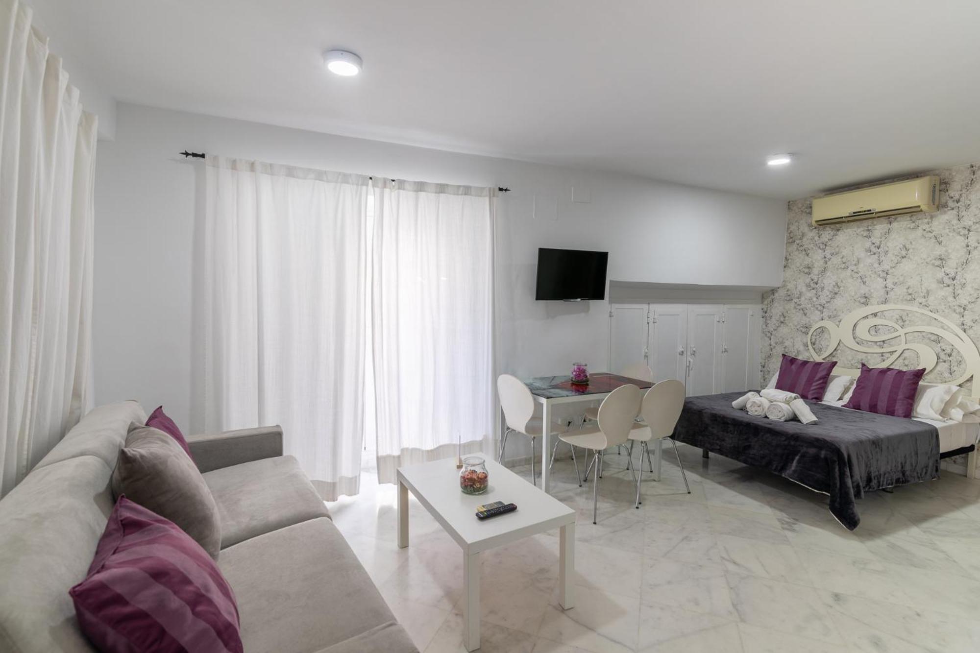 Reservaloen Casa Del Museo Apartment Seville