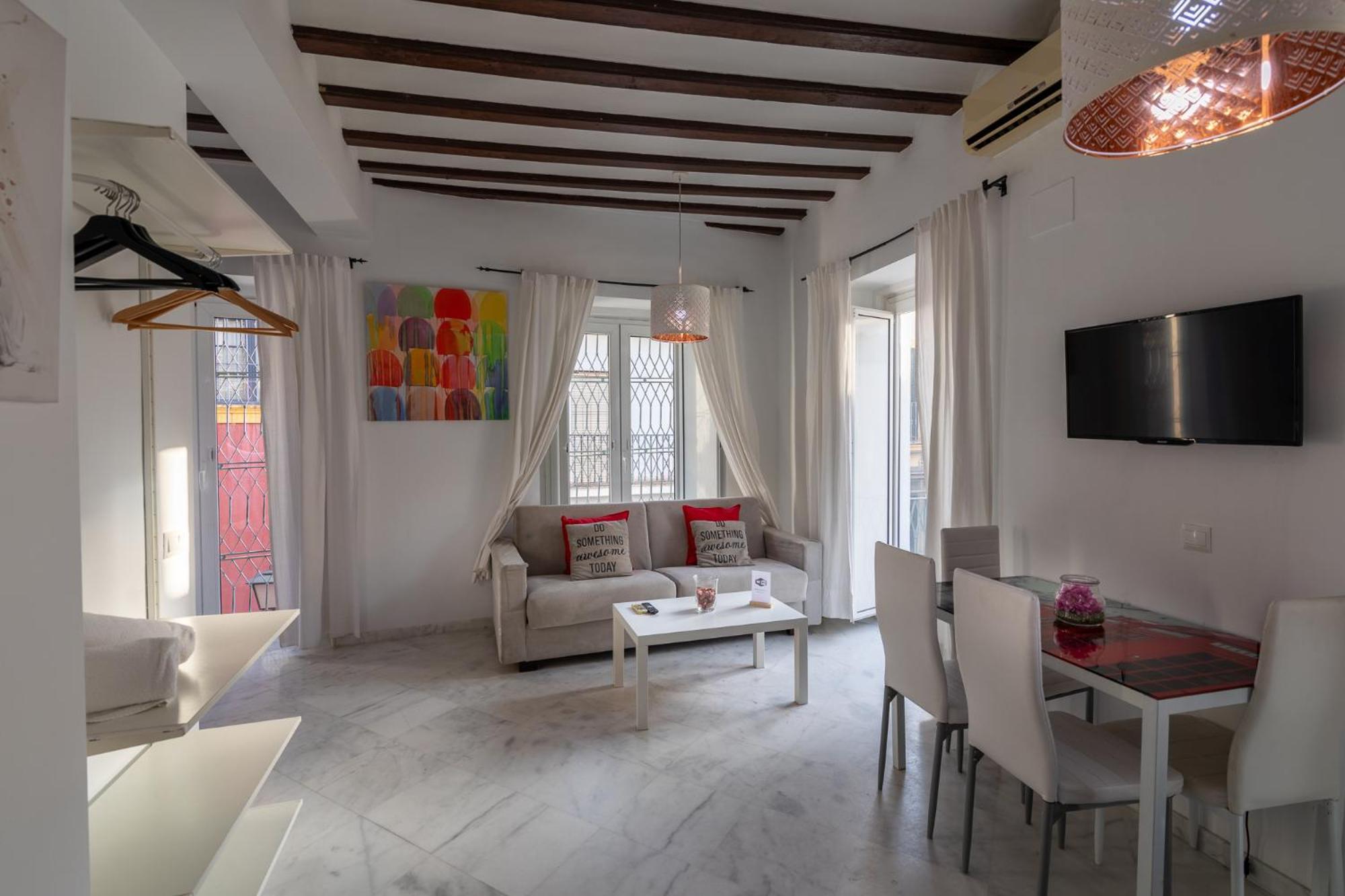 Reservaloen Casa Del Museo Apartment