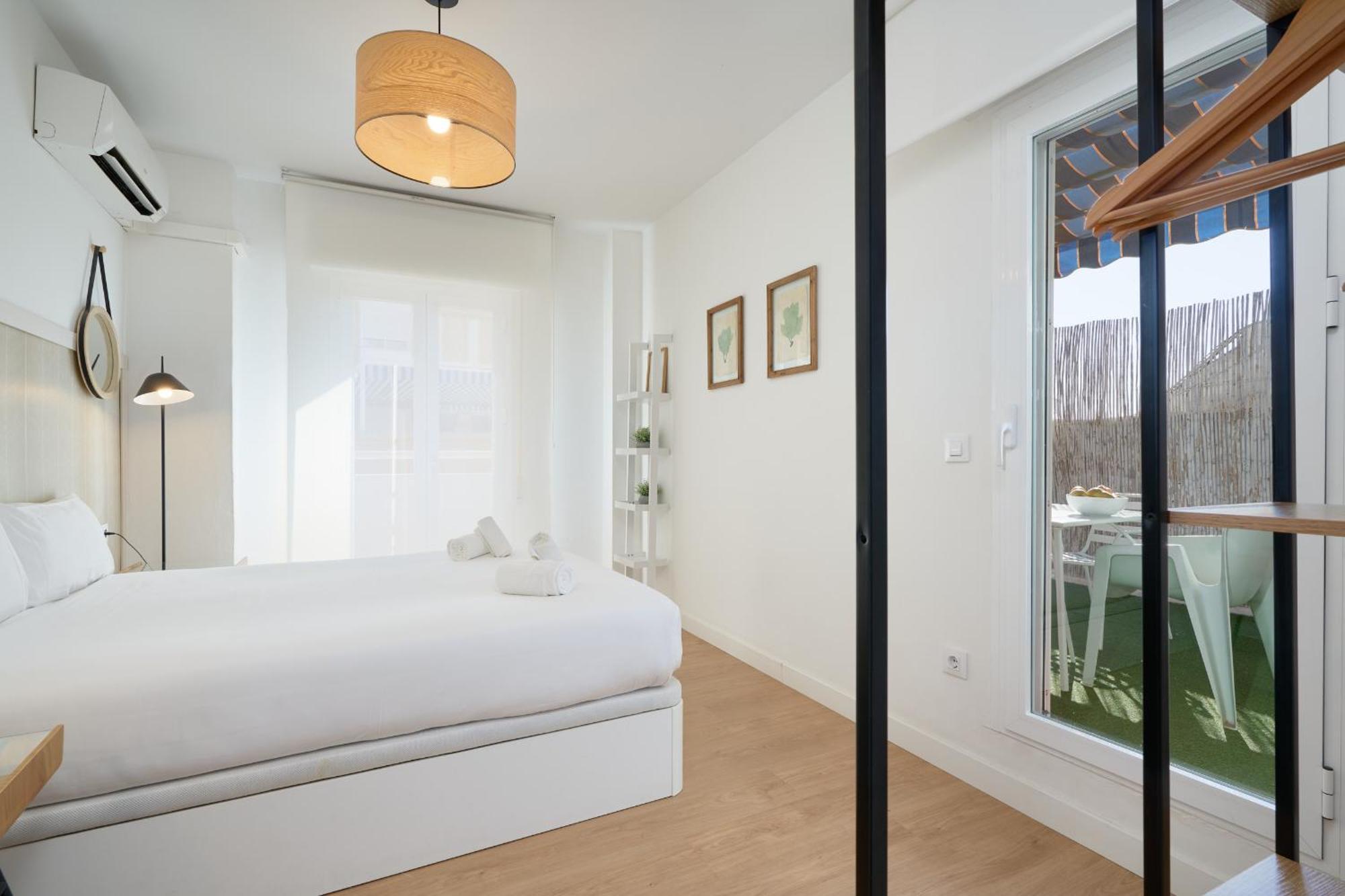 Apartment Sunn Amador De Rios, By Homing U
