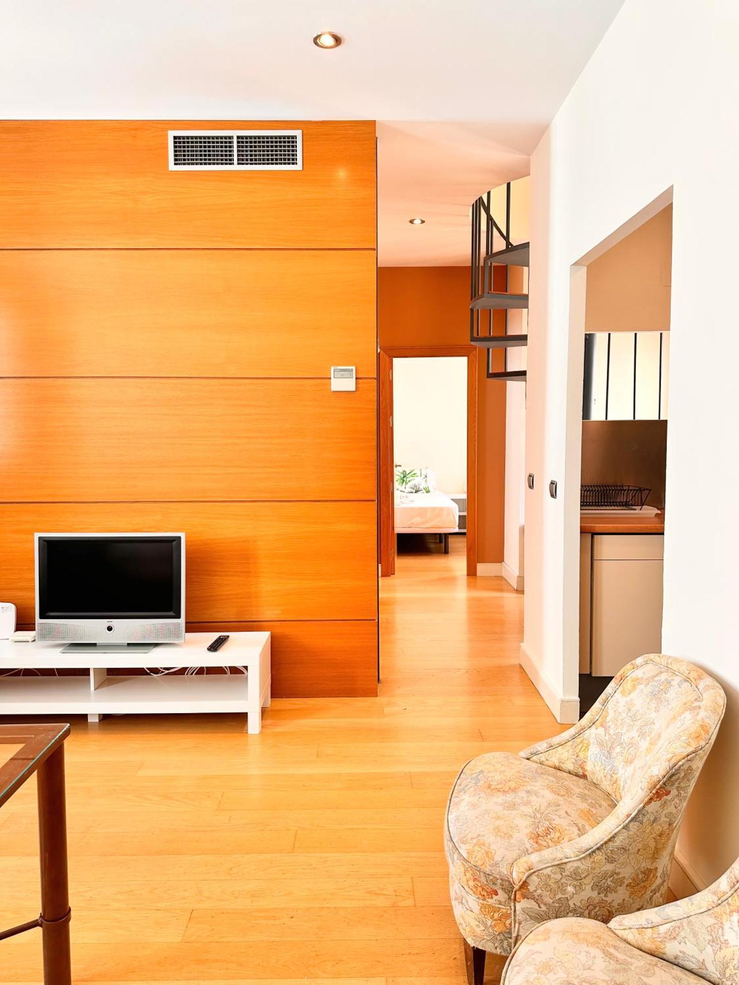 Penthouse Near Cathedral Private Rooftop Private Parking Apartment Seville