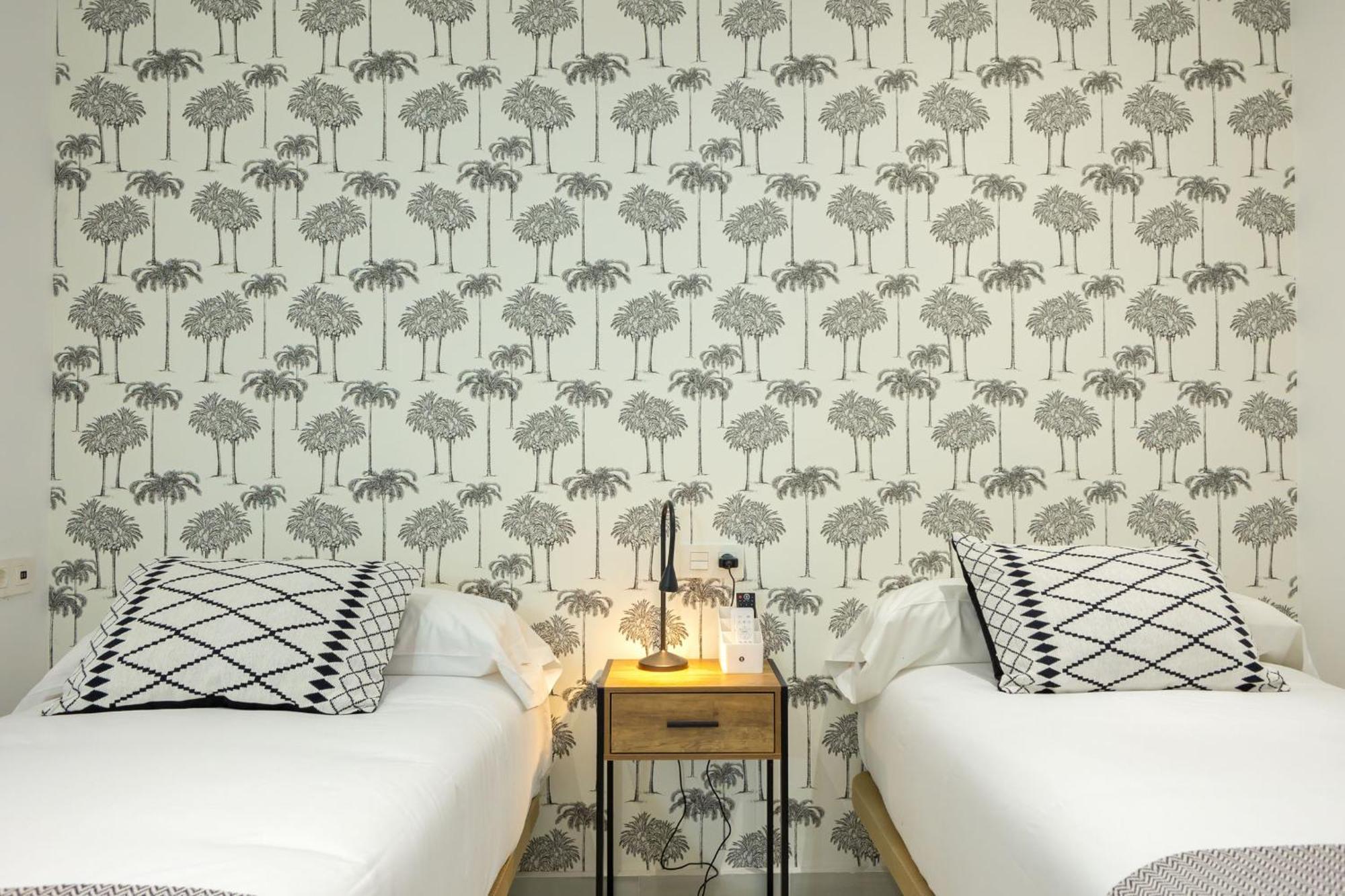 New! La Casa Del Cerrajero Apartment Seville
