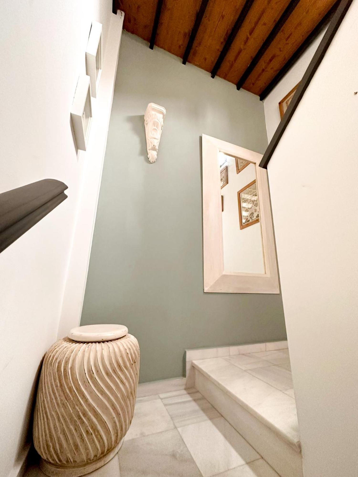 Atico Duplex Triana , Apartment