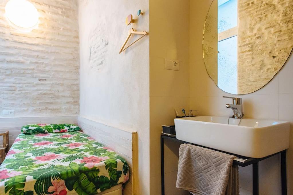 Holiday home Luxury 3 Floor House Prime Location Plaza De Toros *