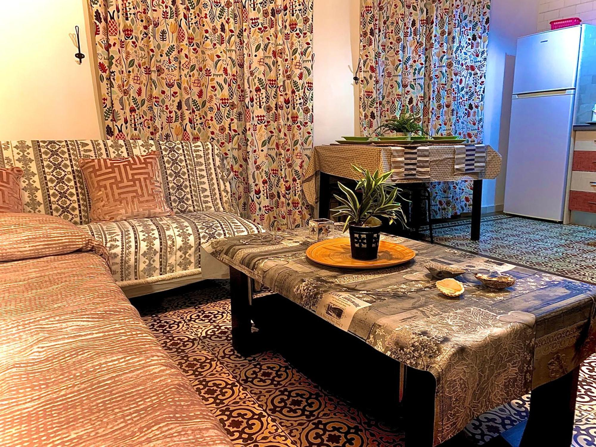Apartamento Violeta With Cozy Balcony