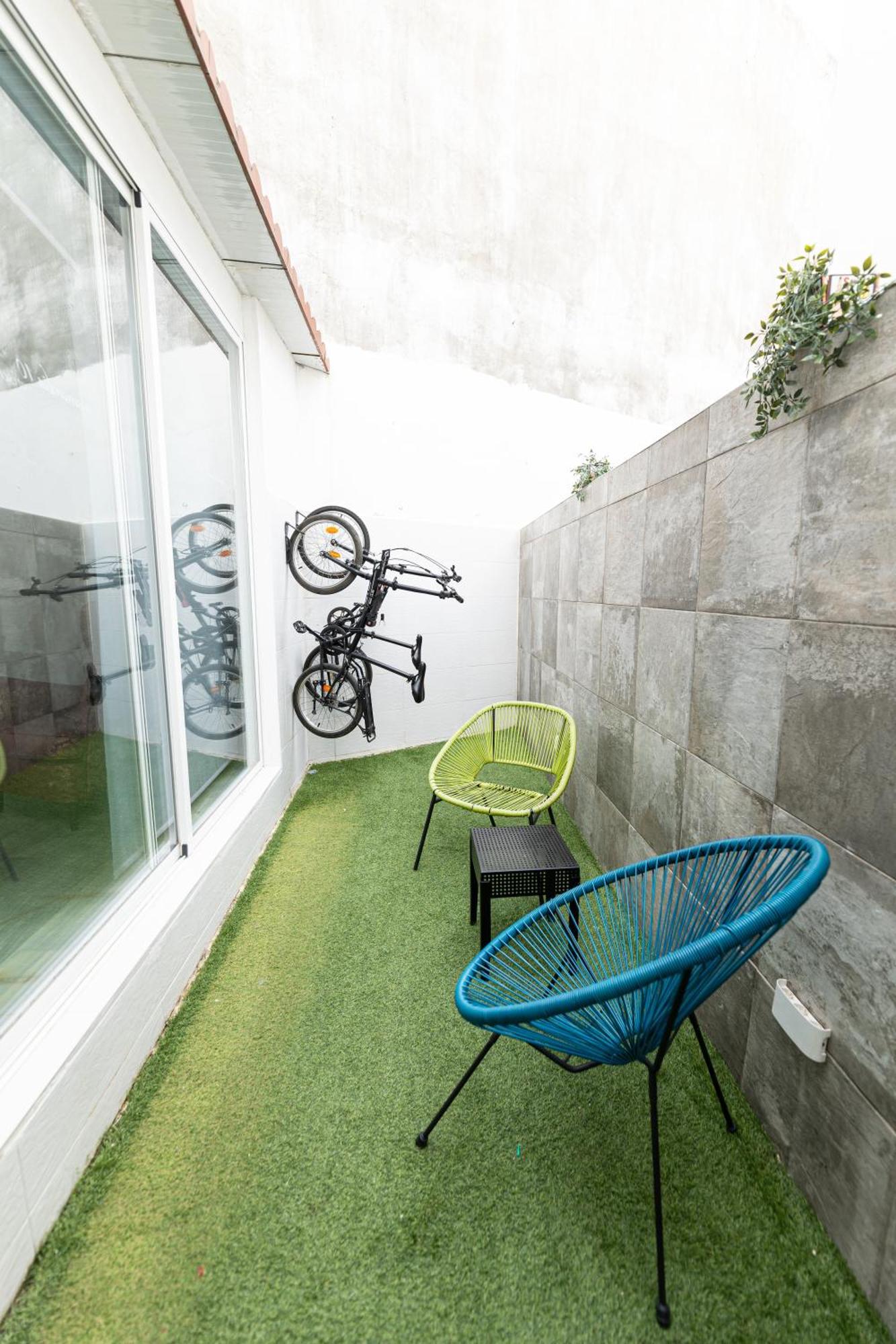 Singular Center Bikes Free Apartment *